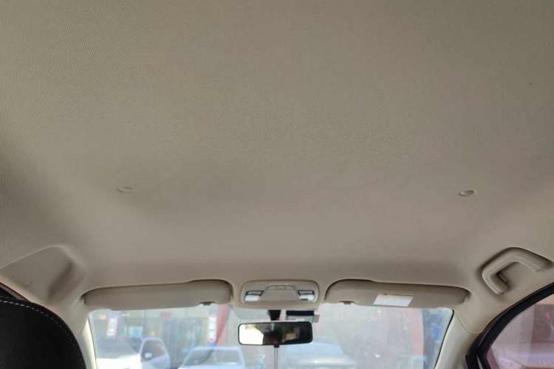 Used Geely Auto Vision X3 2019 Upgraded Model 1.5L CVT Elite Version Headliner