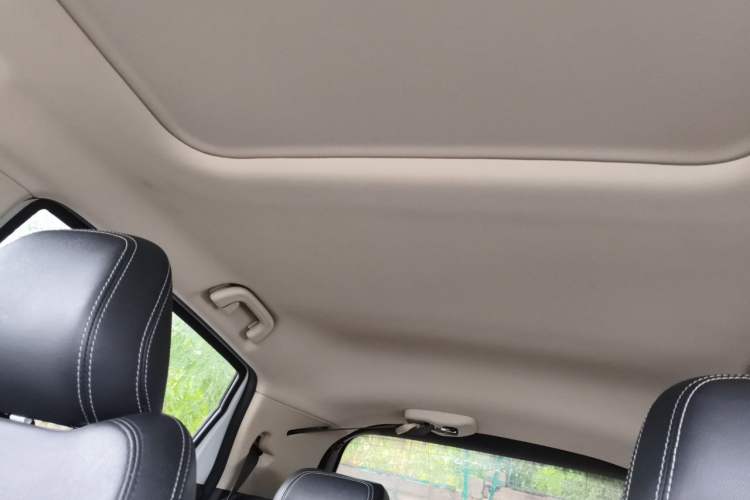 Used Geely Auto Vision X3 2019 Upgraded Model 1.5L CVT Prestige Version Headliner
