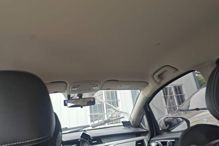 Used Geely Auto Vision X3 2019 Upgraded Model 1.5L CVT Elite Version Headliner