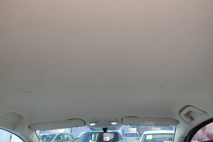 Used Geely Auto Vision X3 2019 Upgraded Model 1.5L CVT Elite Version Headliner