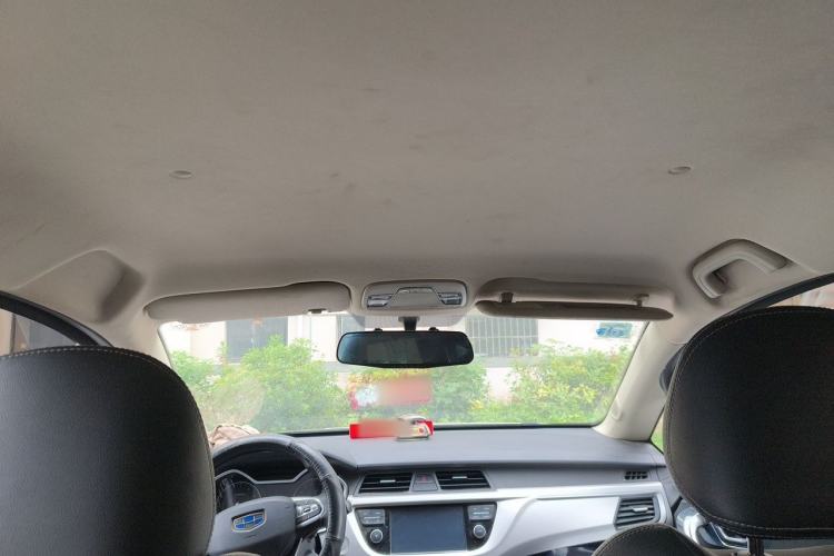 Used Geely Auto Vision X3 2019 Upgraded Model 1.5L Manual Elite Version Headliner