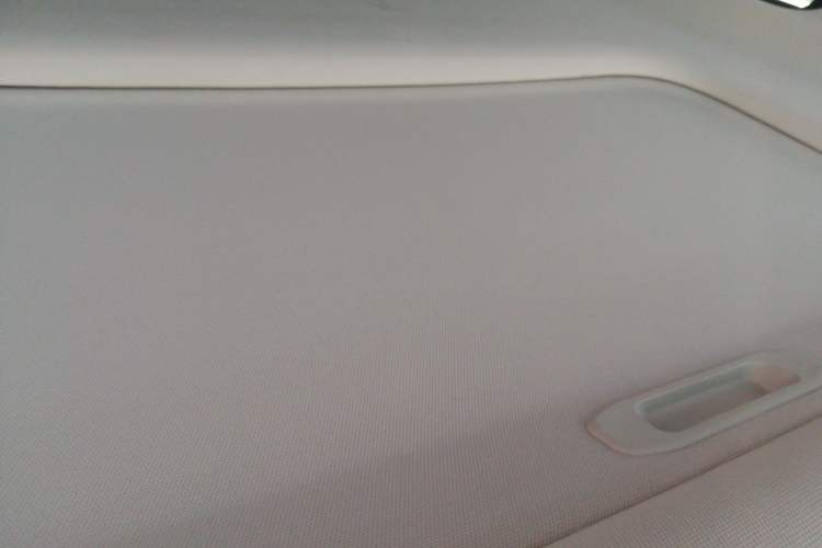Used Geely Auto Vision X3 2019 Upgraded Model 1.5L Manual Luxury Version Headliner