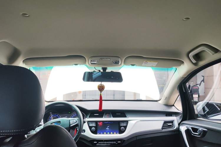 Used Geely Auto Vision X3 2019 Upgraded Model 1.5L CVT Elite Version Headliner