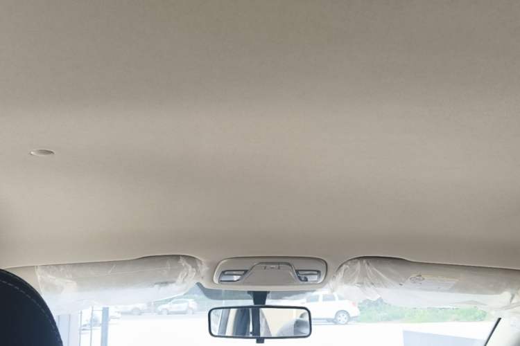 Used Geely Auto Vision X3 2019 Upgraded Model 1.5L CVT Elite Version Headliner