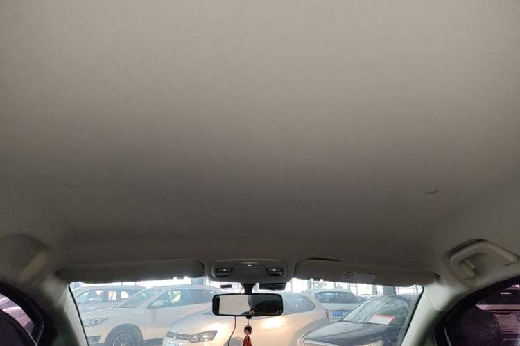 Used Geely Auto Vision X3 2019 Upgraded Model 1.5L CVT Elite Version Headliner