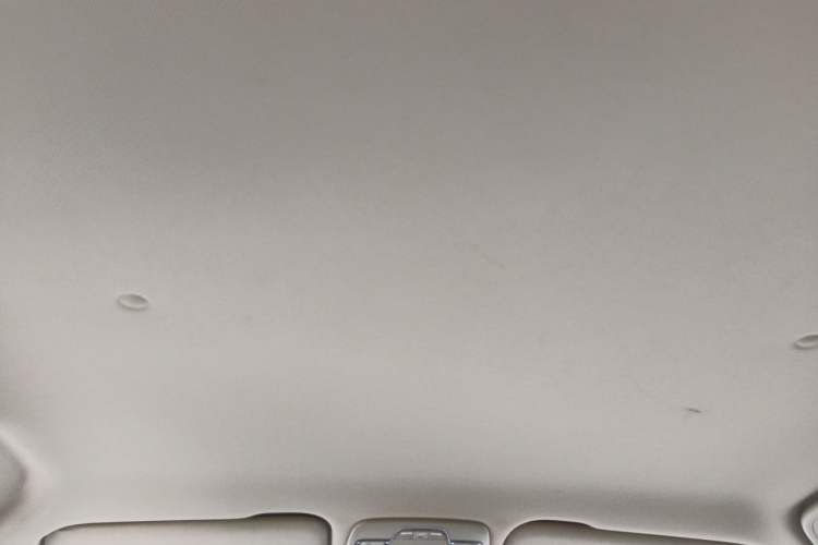 Used Geely Auto Vision X3 2019 Upgraded Model 1.5L CVT Elite Version Headliner