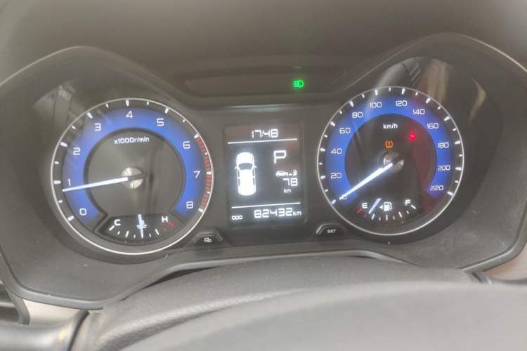 Used Geely Auto Vision X3 2019 Upgraded Model 1.5L CVT Prestige Version Instrument Cluster