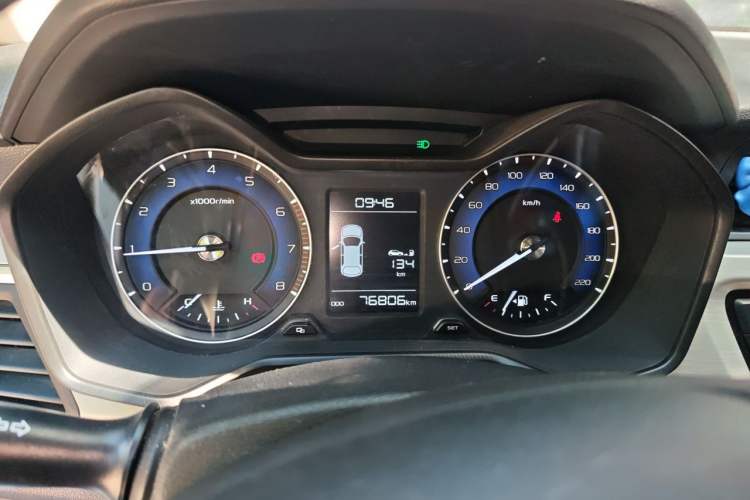 Used Geely Auto Vision X3 2019 Upgraded Model 1.5L Manual Elite Version Instrument Cluster