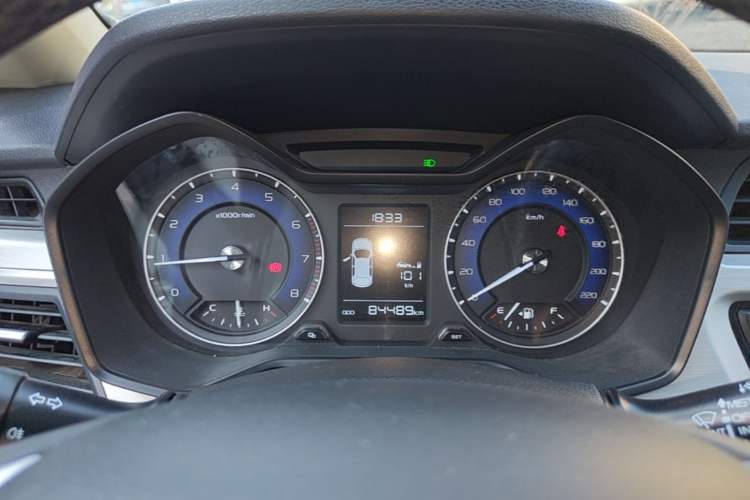 Used Geely Auto Vision X3 2019 Upgraded Model 1.5L Manual Elite Version Instrument Cluster