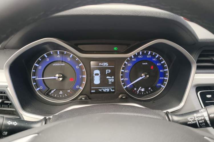 Used Geely Auto Vision X3 2019 Upgraded Model 1.5L CVT Prestige Version Instrument Cluster