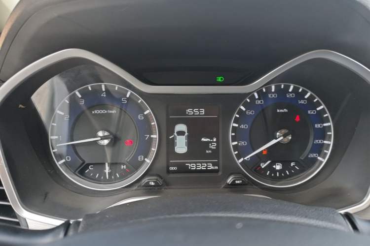 Used Geely Auto Vision X3 2019 Upgraded Model 1.5L Manual Elite Version Instrument Cluster