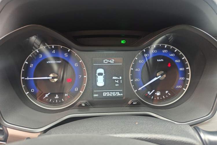 Used Geely Auto Vision X3 2019 Upgraded Model 1.5L Manual Luxury Version Instrument Cluster