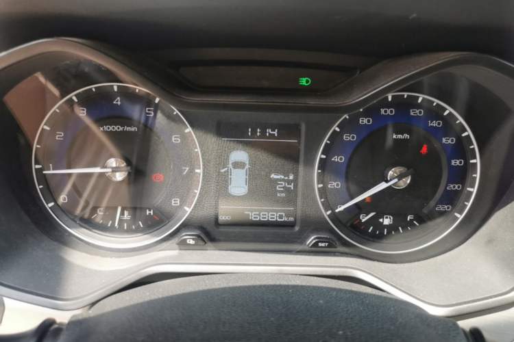 Used Geely Auto Vision X3 2019 Upgraded Model 1.5L Manual Elite Version Instrument Cluster