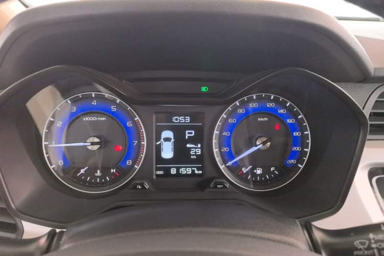 Used Geely Auto Vision X3 2019 Upgraded Model 1.5L CVT Prestige Version Instrument Cluster