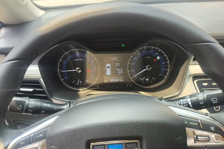 Used Geely Auto Vision X3 2019 Upgraded Model 1.5L CVT Prestige Version Instrument Cluster