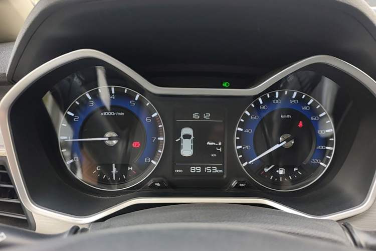 Used Geely Auto Vision X3 2019 Upgraded Model 1.5L Manual Luxury Version Instrument Cluster