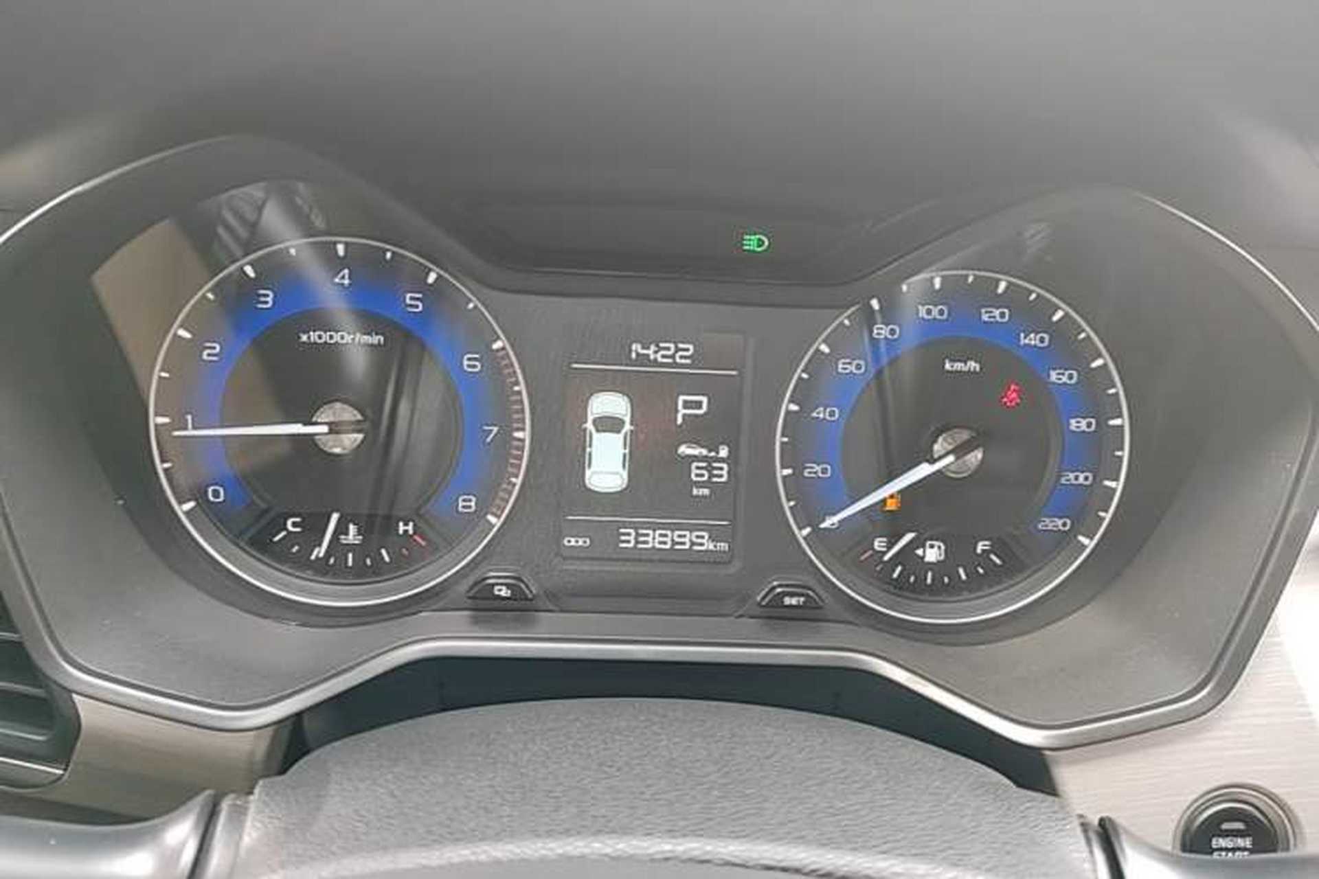 Used Geely Auto Vision X3 2019 Upgraded Model 1.5L CVT Prestige Version Instrument Cluster