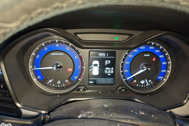 Used Geely Auto Vision X3 2019 Upgraded Model 1.5L CVT Elite Version Instrument Cluster