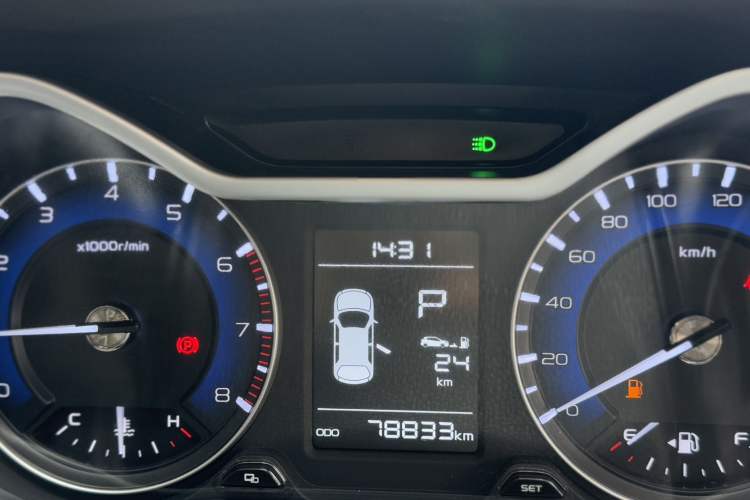 Used Geely Auto Vision X3 2019 Upgraded Model 1.5L CVT Elite Version Instrument Cluster