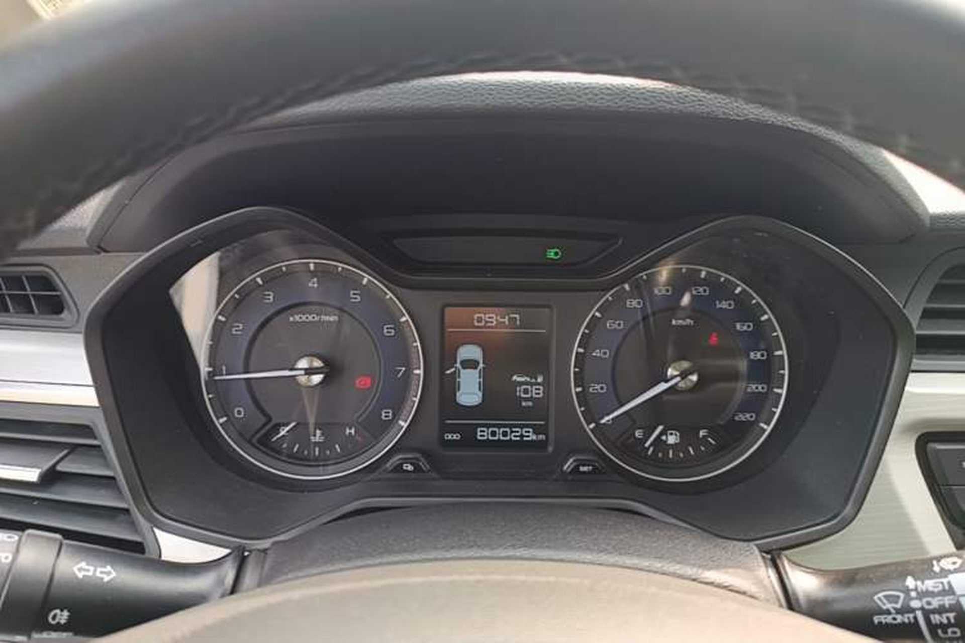 Used Geely Auto Vision X3 2019 Upgraded Model 1.5L Manual Luxury Version Instrument Cluster