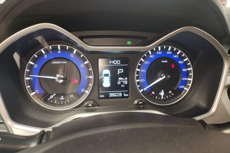 Used Geely Auto Vision X3 2019 Upgraded Model 1.5L CVT Prestige Version Instrument Cluster