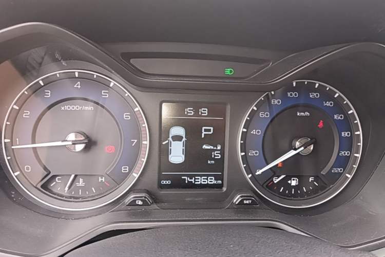 Used Geely Auto Vision X3 2019 Upgraded Model 1.5L CVT Prestige Version Instrument Cluster