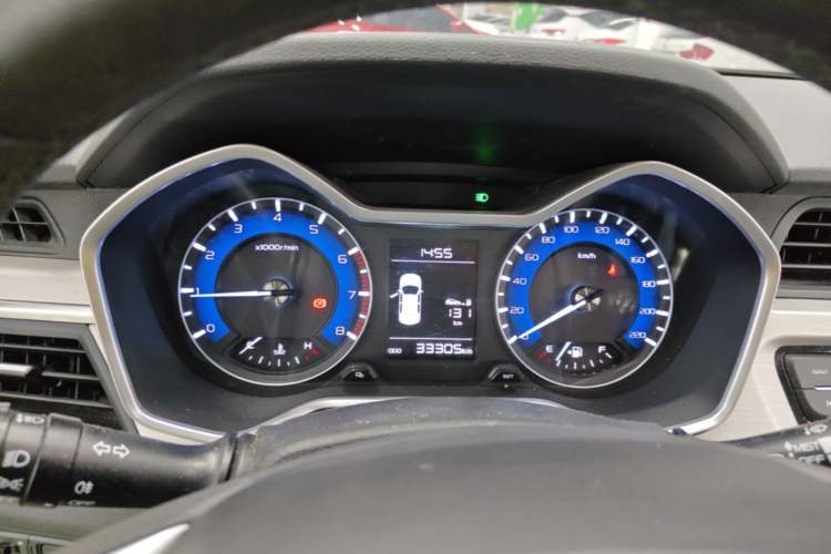 Used Geely Auto Vision X3 2019 Upgraded Model 1.5L Manual Elite Version Instrument Cluster