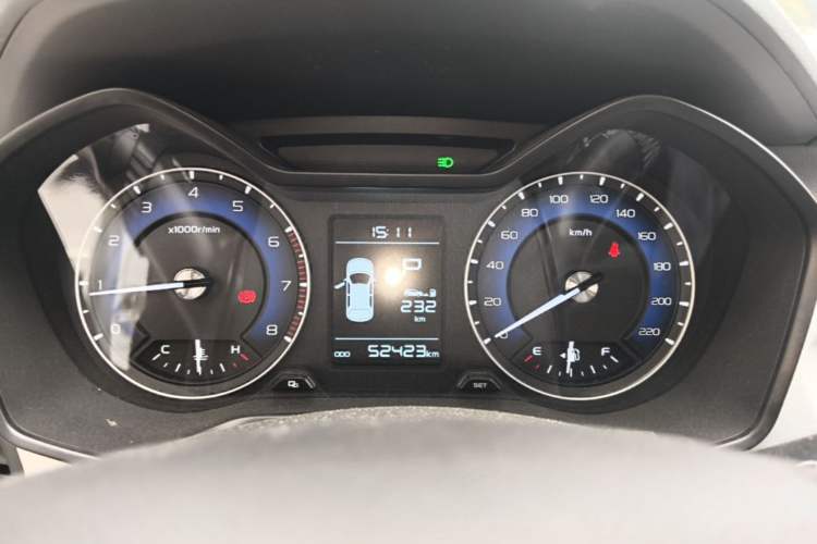 Used Geely Auto Vision X3 2019 Upgraded Model 1.5L CVT Prestige Version Instrument Cluster