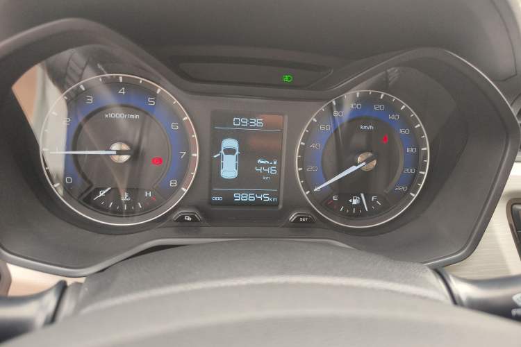 Used Geely Auto Vision X3 2019 Upgraded Model 1.5L Manual Elite Version Instrument Cluster