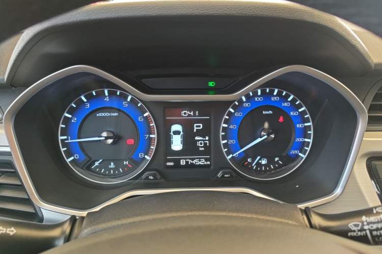 Used Geely Auto Vision X3 2019 Upgraded Model 1.5L CVT Elite Version Instrument Cluster