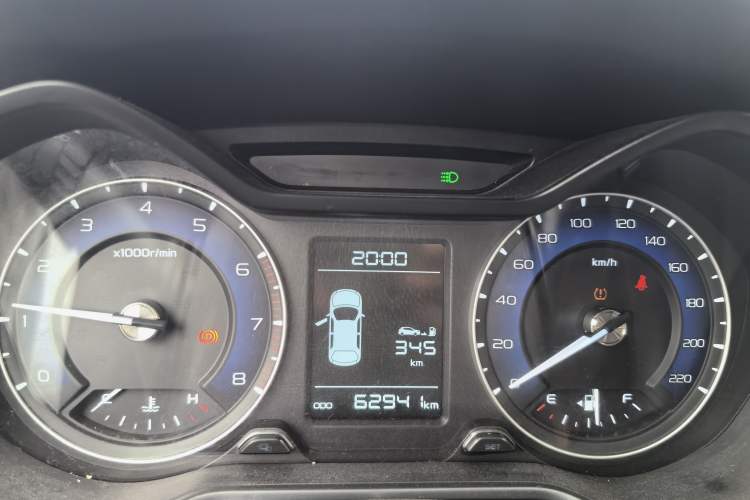 Used Geely Auto Vision X3 2019 Upgraded Model 1.5L Manual Elite Version Instrument Cluster