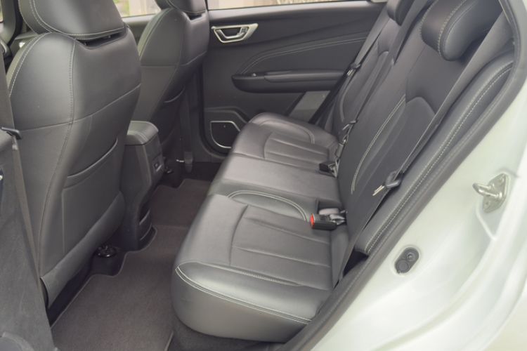 Used Geely Auto Vision X3 2019 Upgraded Model 1.5L CVT Prestige Version Interior 2