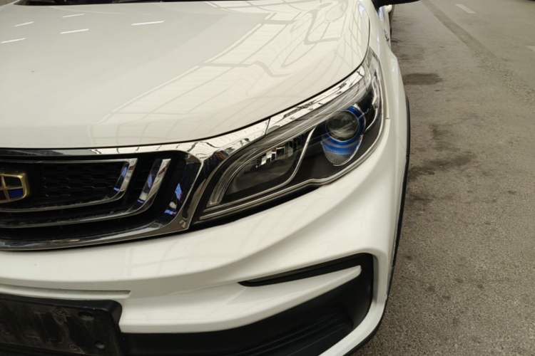 Used Geely Auto Vision X3 2019 Upgraded Model 1.5L CVT Prestige Version Left Front Headlight