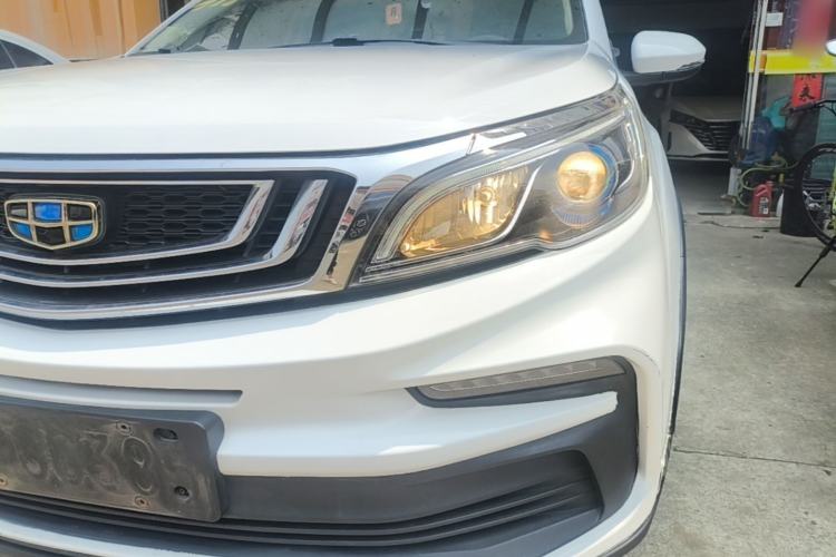 Used Geely Auto Vision X3 2019 Upgraded Model 1.5L CVT Prestige Version Left Front Headlight