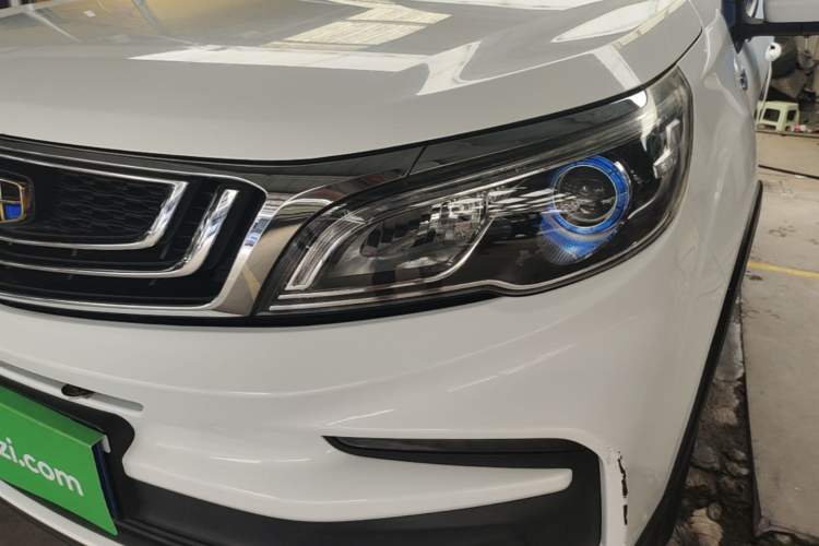 Used Geely Auto Vision X3 2019 Upgraded Model 1.5L CVT Prestige Version Left Front Headlight