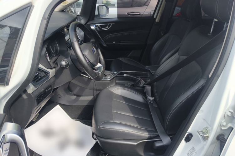 Used Geely Auto Vision X3 2019 Upgraded Model 1.5L CVT Elite Version Left Front Seat