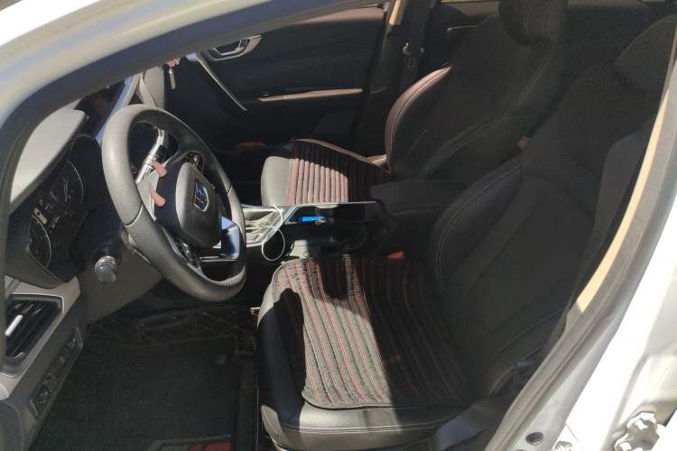 Used Geely Auto Vision X3 2019 Upgraded Model 1.5L CVT Elite Version Left Front Seat