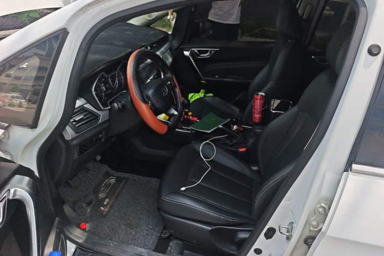 Used Geely Auto Vision X3 2019 Upgraded Model 1.5L Manual Elite Version Left Front Seat
