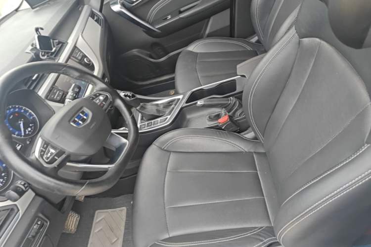 Used Geely Auto Vision X3 2019 Upgraded Model 1.5L CVT Elite Version Left Front Seat