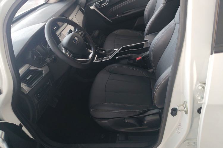 Used Geely Auto Vision X3 2019 Upgraded Model 1.5L CVT Prestige Version Left Front Seat
