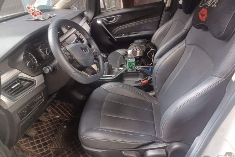 Used Geely Auto Vision X3 2019 Upgraded Model 1.5L Manual Luxury Version Left Front Seat