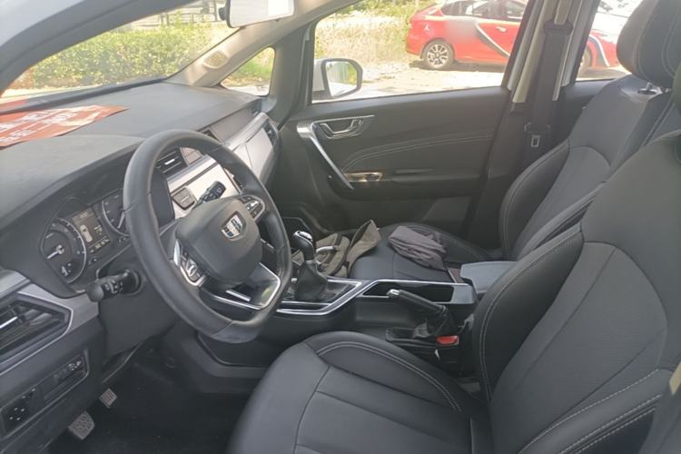 Used Geely Auto Vision X3 2019 Upgraded Model 1.5L Manual Elite Version Left Front Seat