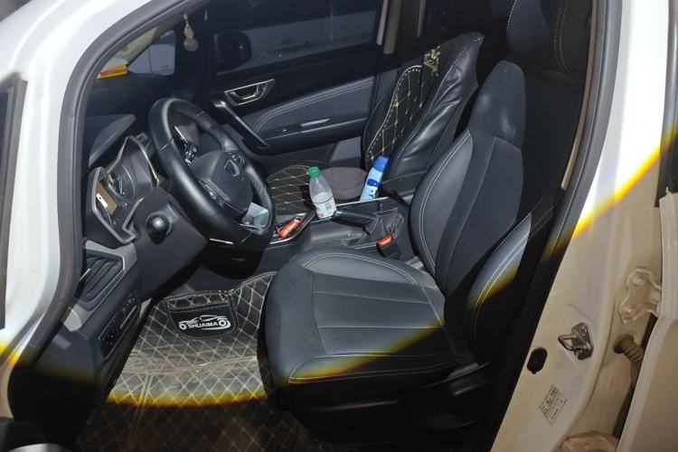 Used Geely Auto Vision X3 2019 Upgraded Model 1.5L Manual Elite Version Left Front Seat