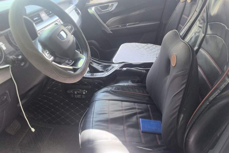 Used Geely Auto Vision X3 2019 Upgraded Model 1.5L CVT Elite Version Left Front Seat