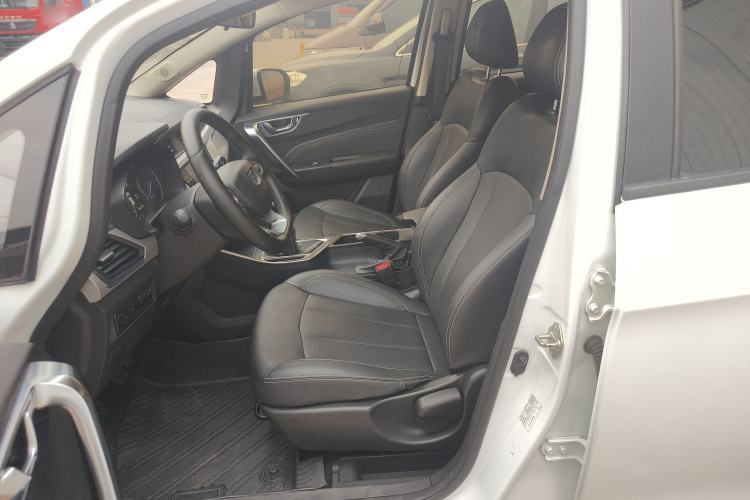 Used Geely Auto Vision X3 2019 Upgraded Model 1.5L Manual Elite Version Left Front Seat