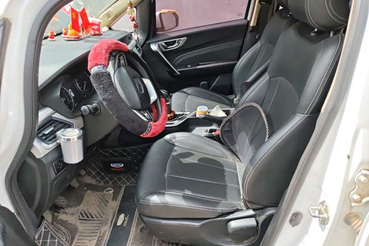 Used Geely Auto Vision X3 2019 Upgraded Model 1.5L Manual Elite Version Left Front Seat