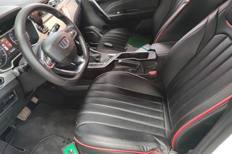 Used Geely Auto Vision X3 2019 Upgraded Model 1.5L CVT Elite Version Left Front Seat