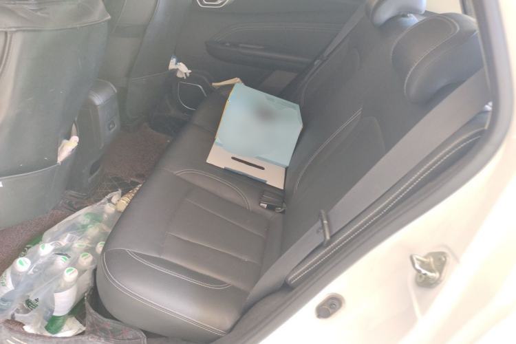Used Geely Auto Vision X3 2019 Upgraded Model 1.5L CVT Prestige Version Left Rear Seat