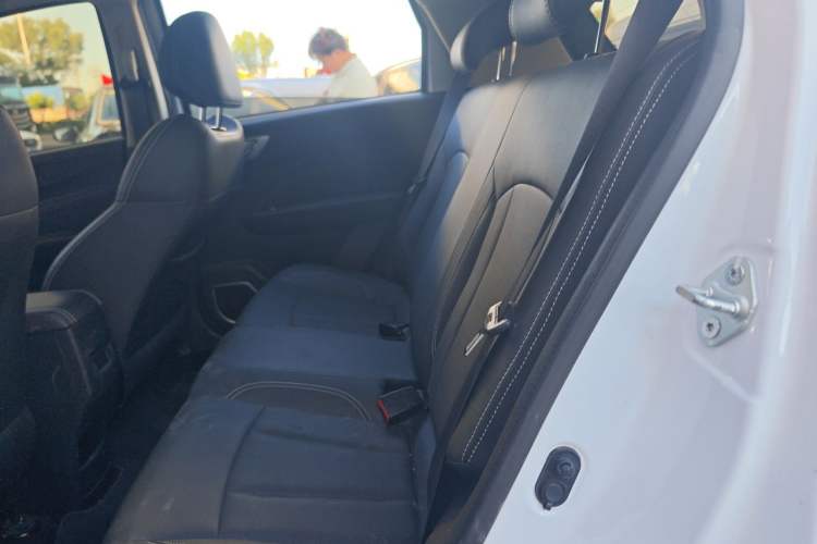 Used Geely Auto Vision X3 2019 Upgraded Model 1.5L CVT Prestige Version Left Rear Seat