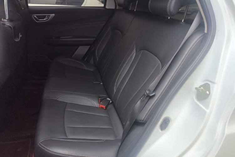 Used Geely Auto Vision X3 2019 Upgraded Model 1.5L CVT Prestige Version Left Rear Seat